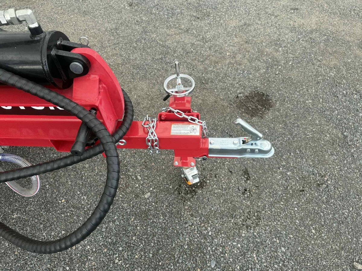 Štiepačka dreva 50T - 5