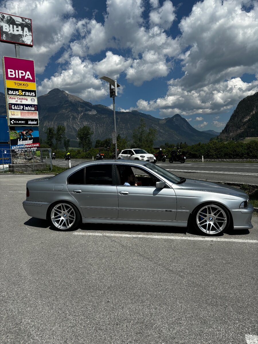 BMW - 5