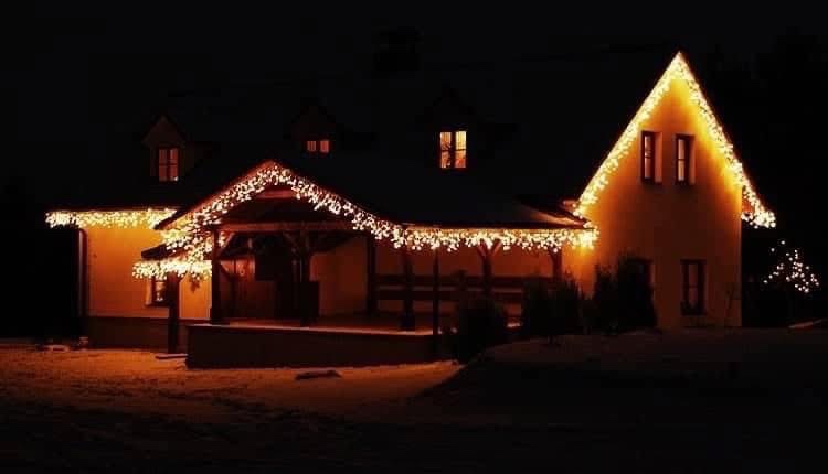 Vianočné osvetlenie-svetelná reťaz 25 m - 5