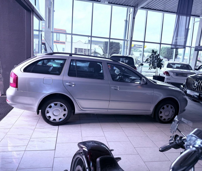 Škoda Octavia 1,6 TDi 4x4 , 12 mesačná záruka, jazdené - 5