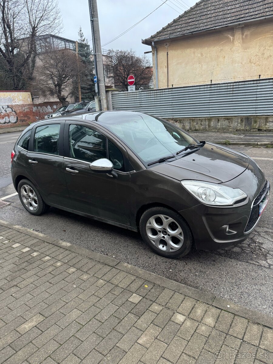 Predám Citroën c3 1.4 benzín Rok 2013 - 5