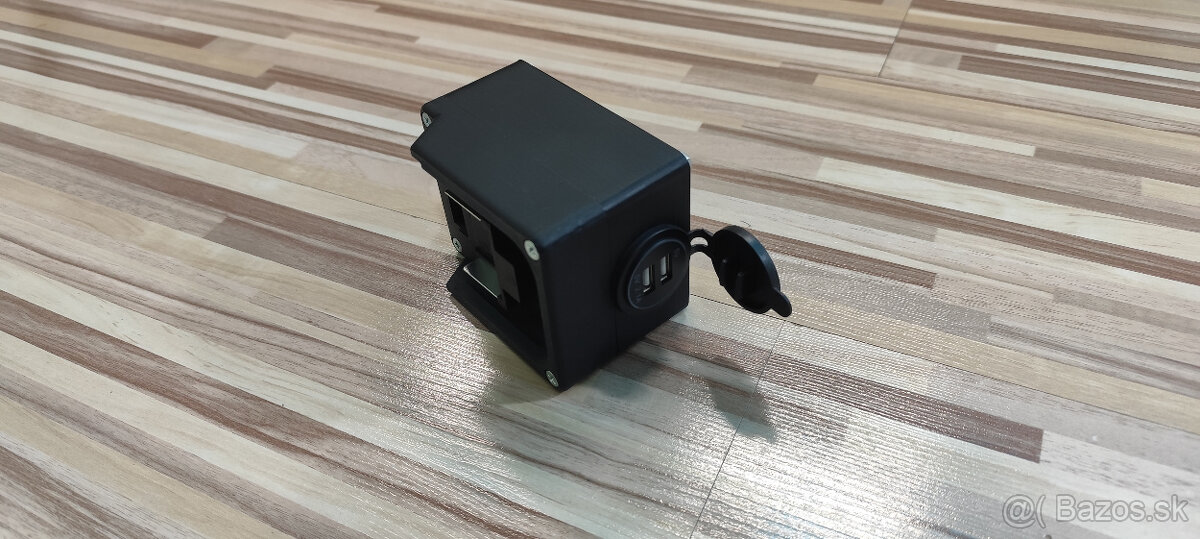 USB nabíjací adapter na batériu makita - 5