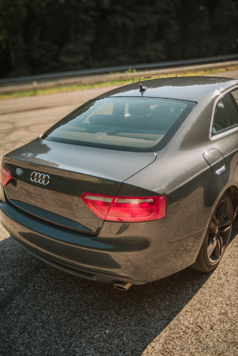 NEPOJAZDNÉ Audi A5 2.7 TDI - 5