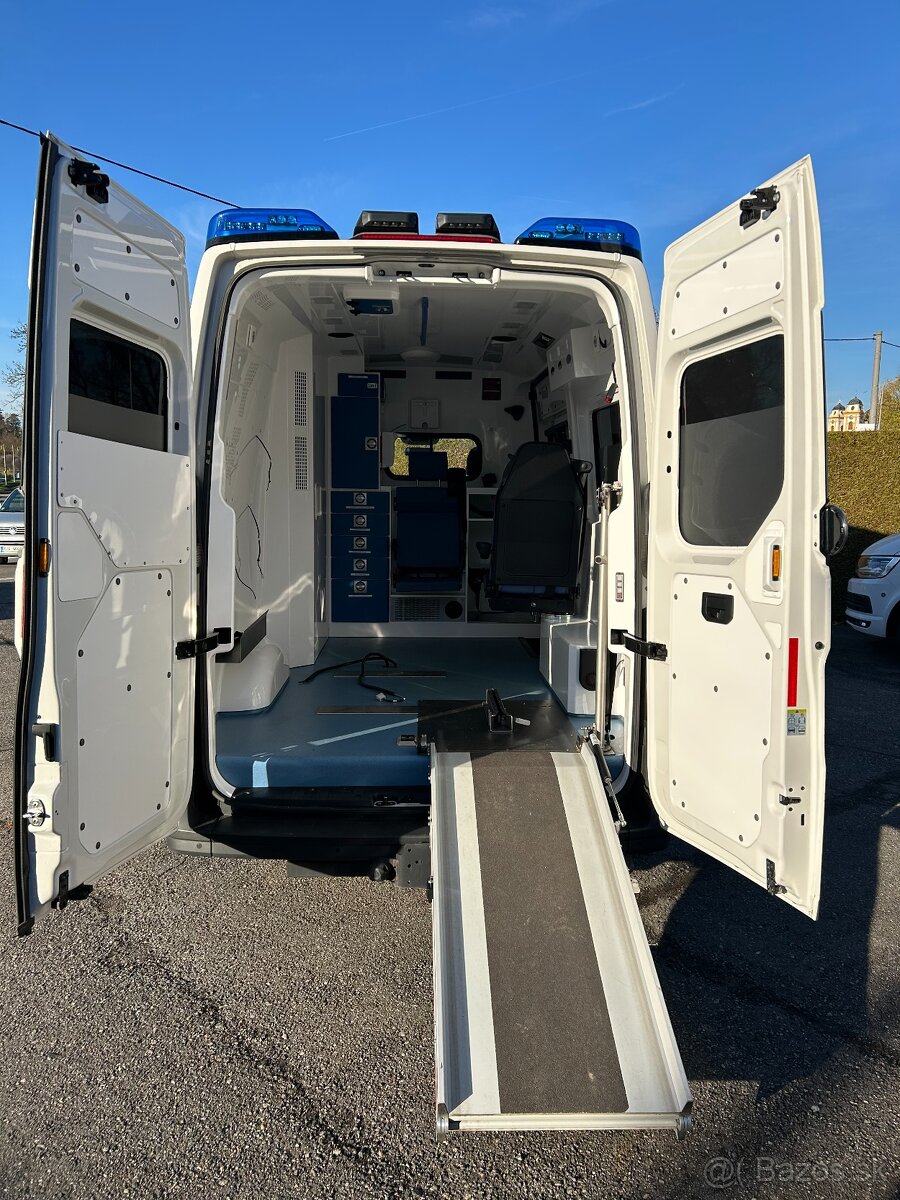 VW Crafter - 2.0 TDI Sanitné vozidlo - DSG - 5