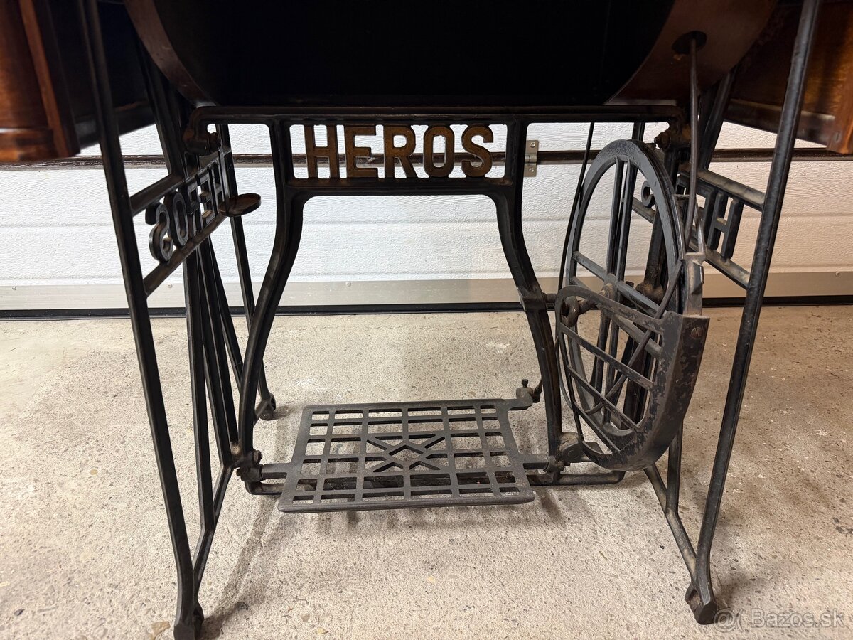 Šijací stroj HEROS - 5