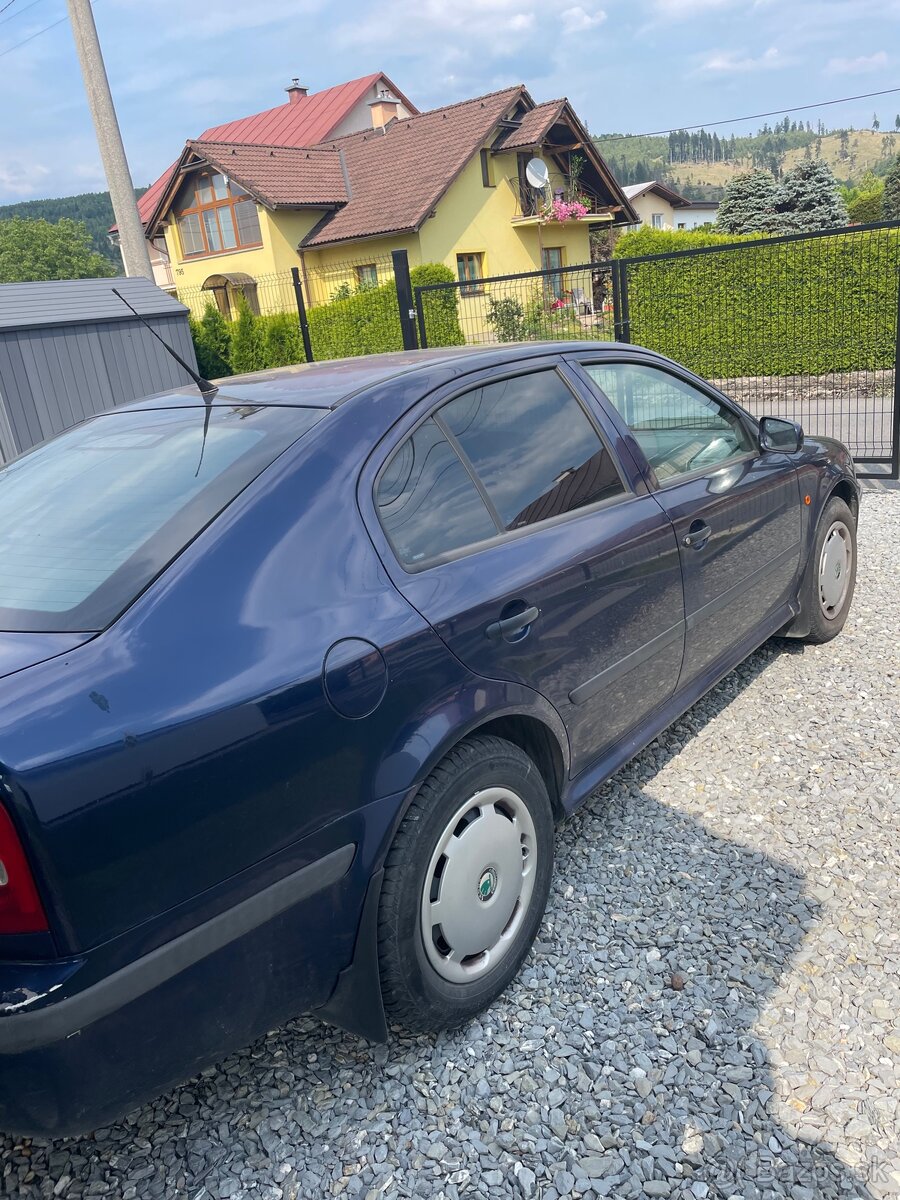Škoda Octavia 1 - 5