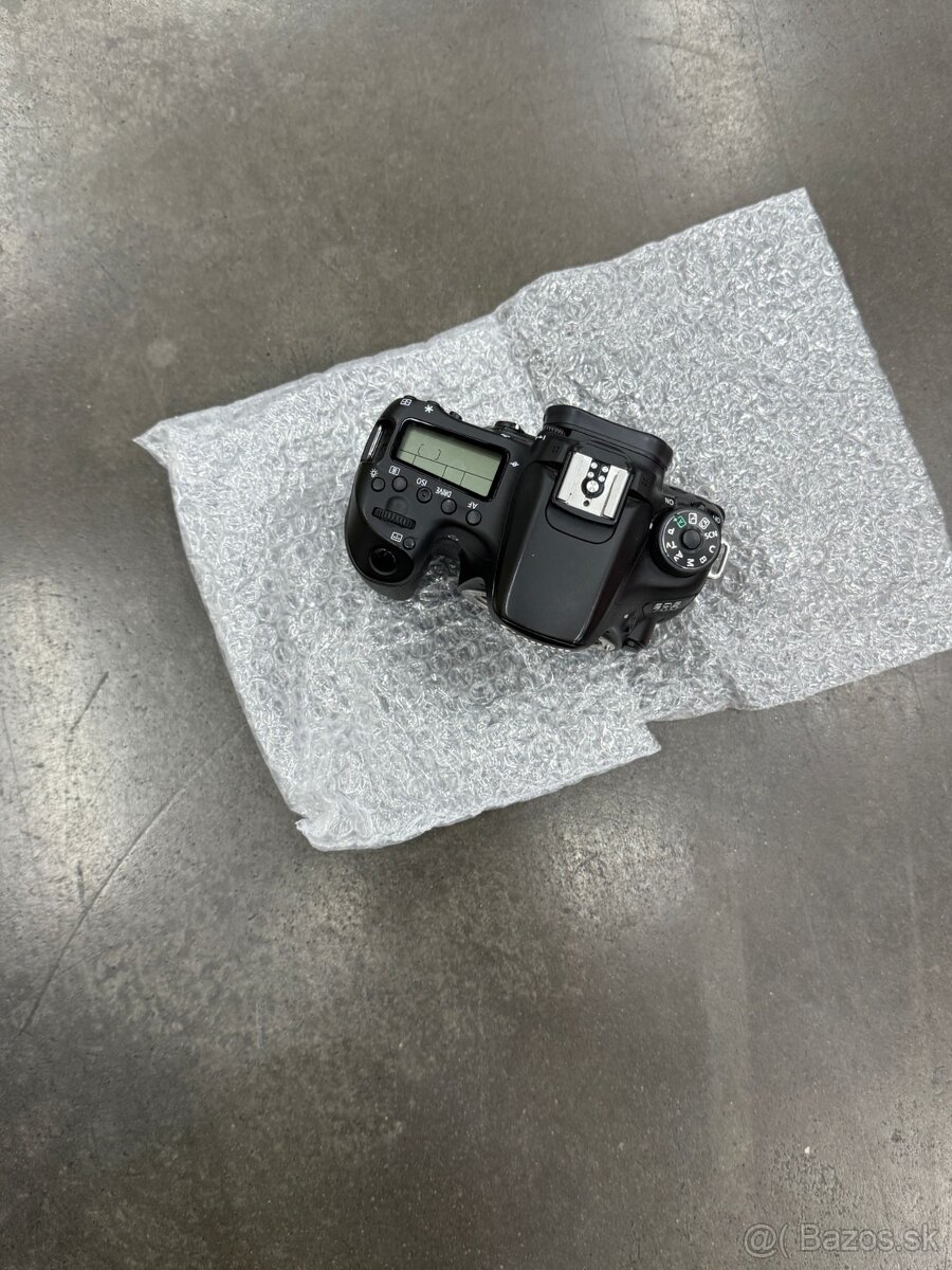 Zrkadlovka Cannon EOS 70D - 5