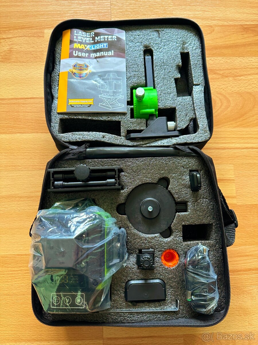 4D samonivelačný laser 16L 360° zelený lúč 2x batéria - 5