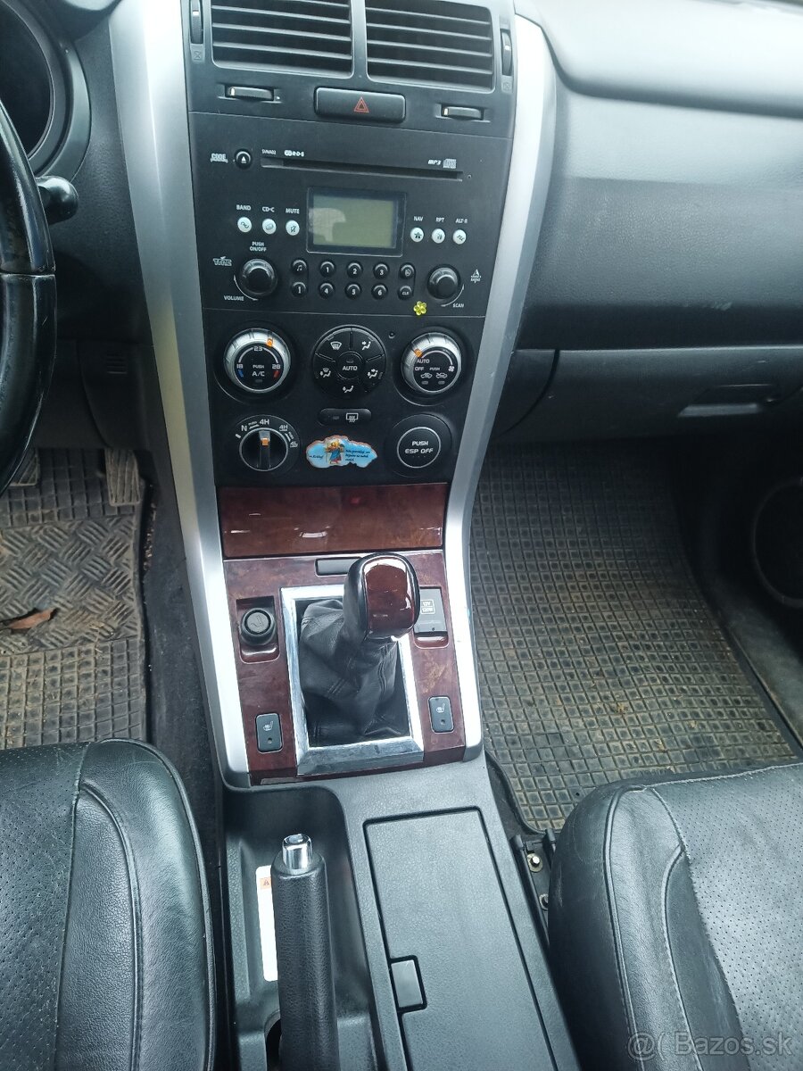 Suzuki Grand Vitara 1,9tdi 2008 - 5