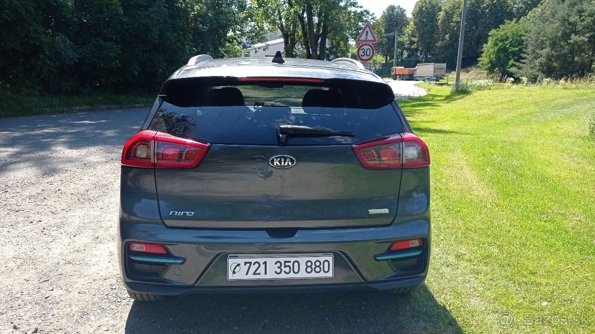 Kia Niro, 64KWh 8 Let záruka / TČ odpočet DPH - 5