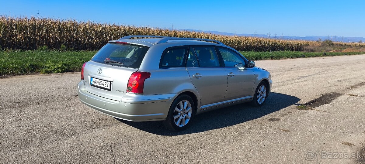 Toyota Avensis - 5