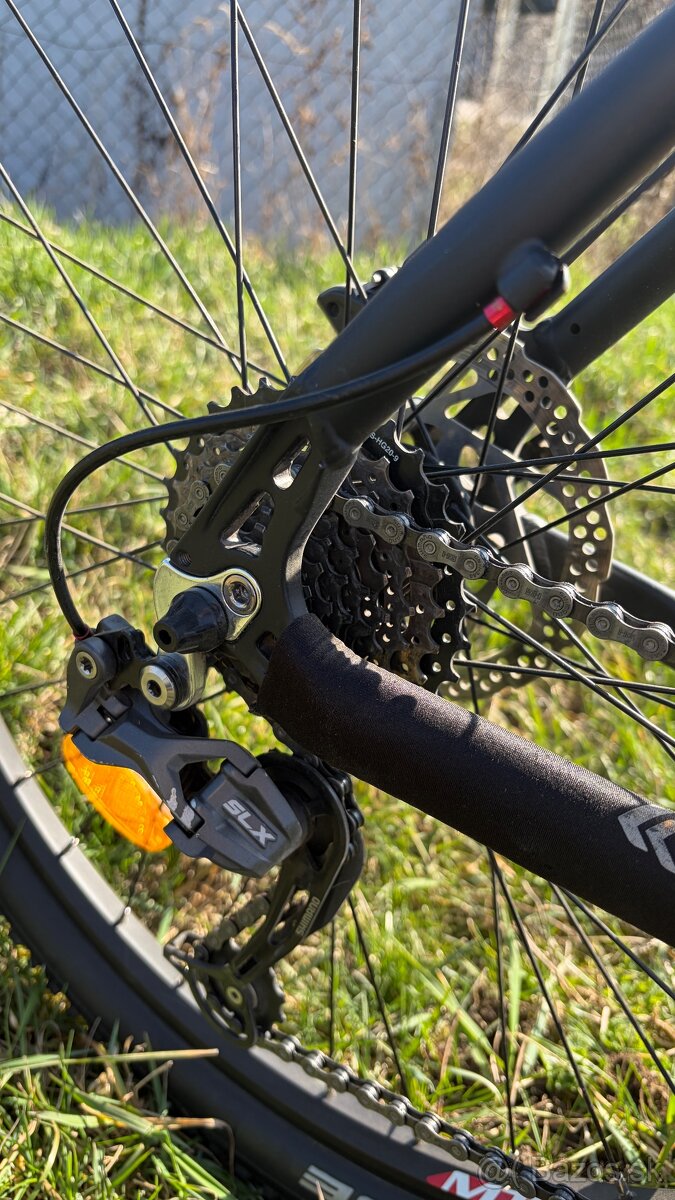 Horský bicykel KROSS Level A5 - 5