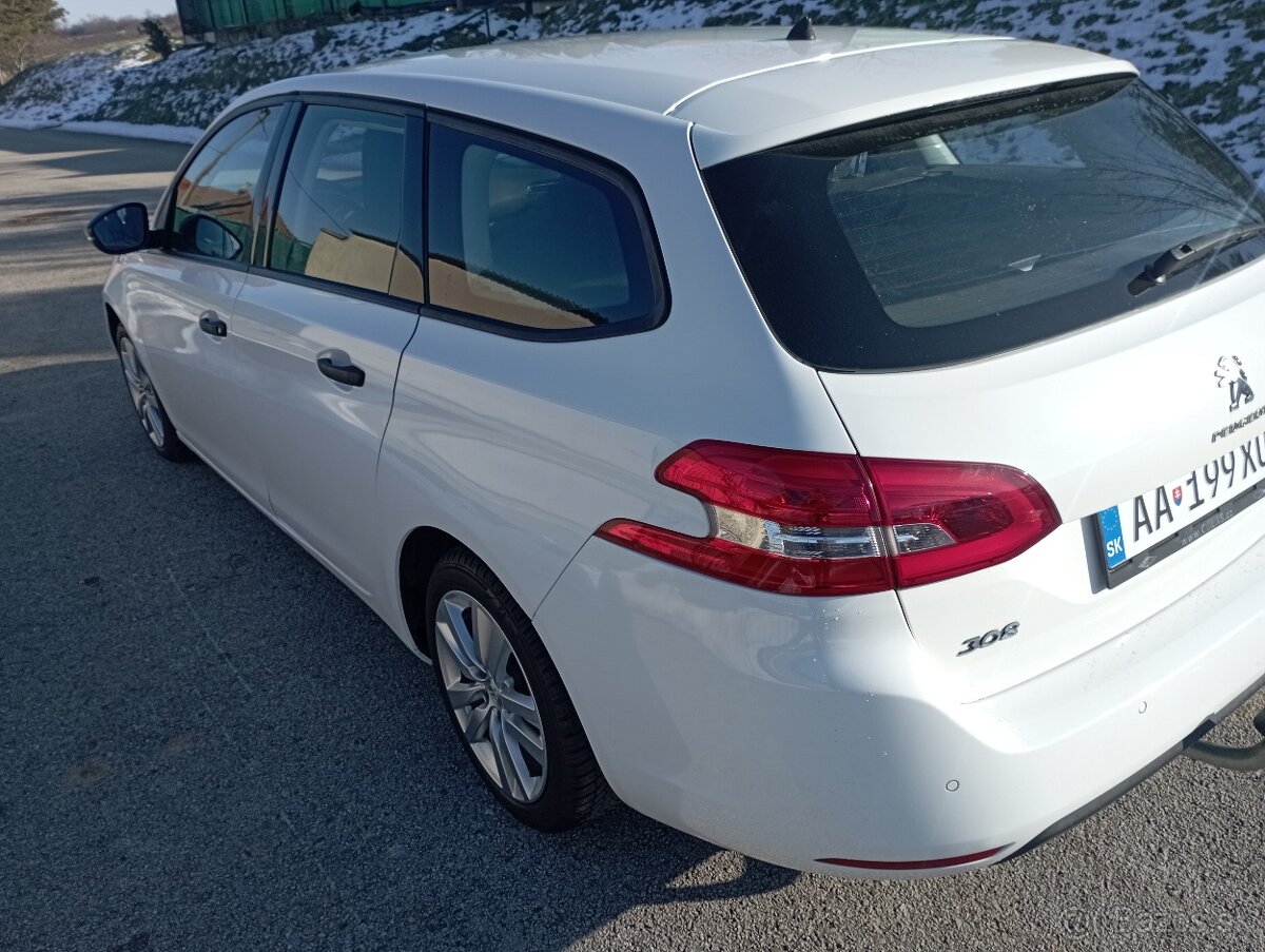 Peugeot 308 - 5