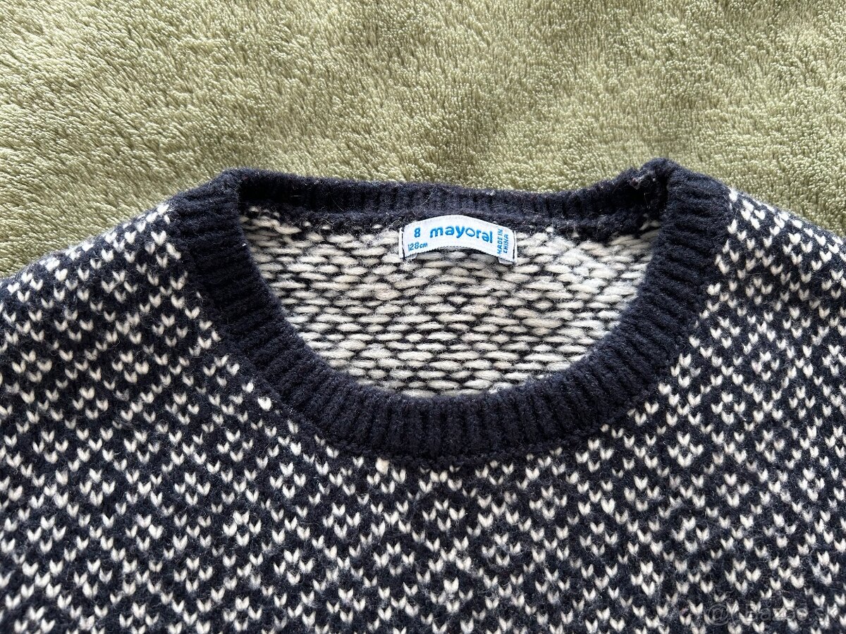 Svetre vel. 128 - 2 ks - 5