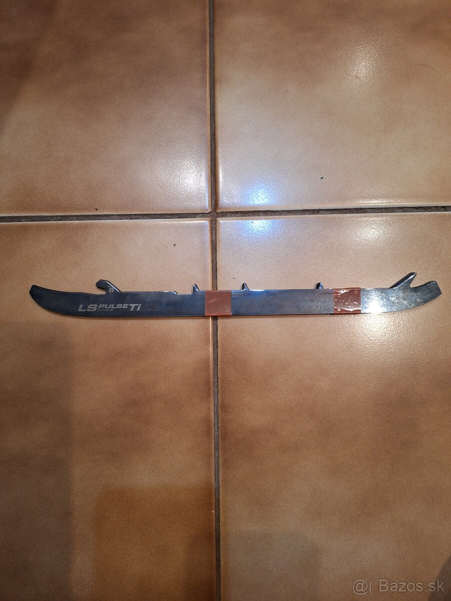 Noze na korcule bauer a ccm - 5