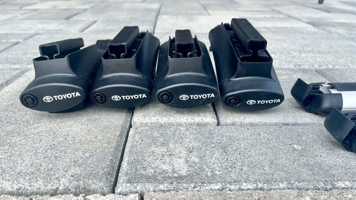 Thule strešne nosiče Toyota Rav 4 - 5