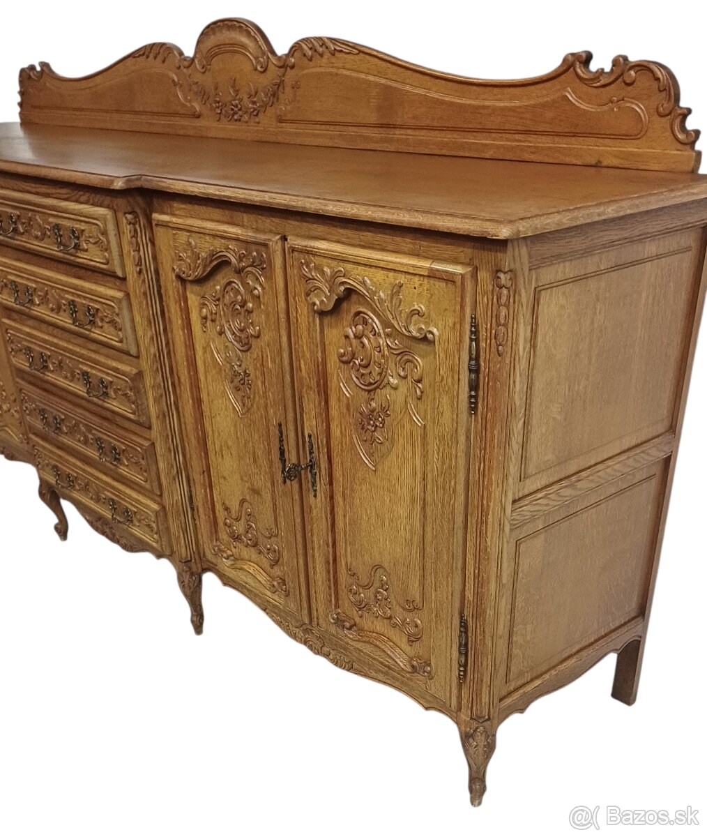 Starožitný nabytok - 5