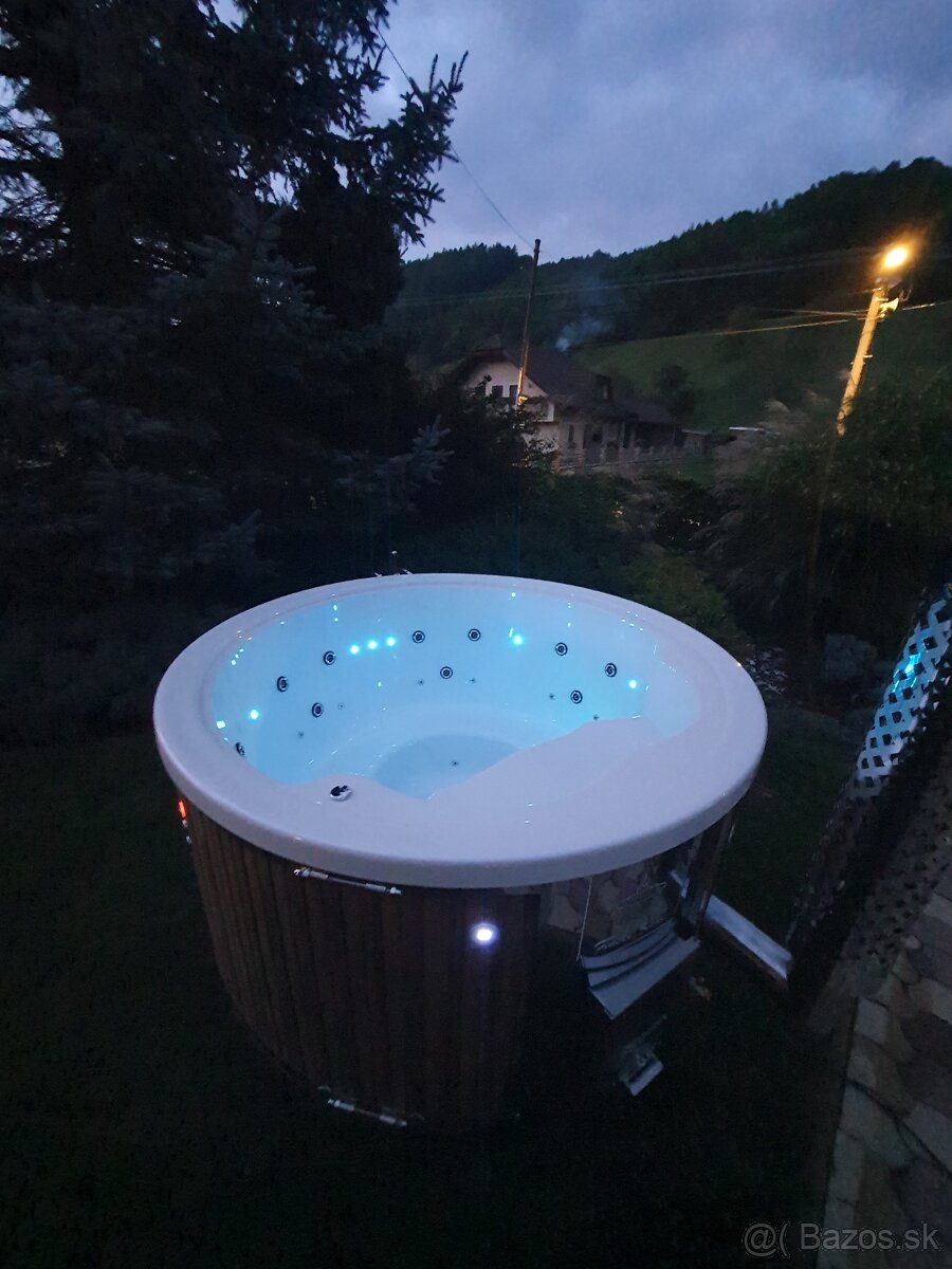 Okrúhla akrylátová vírivka ECO PLUS - 5