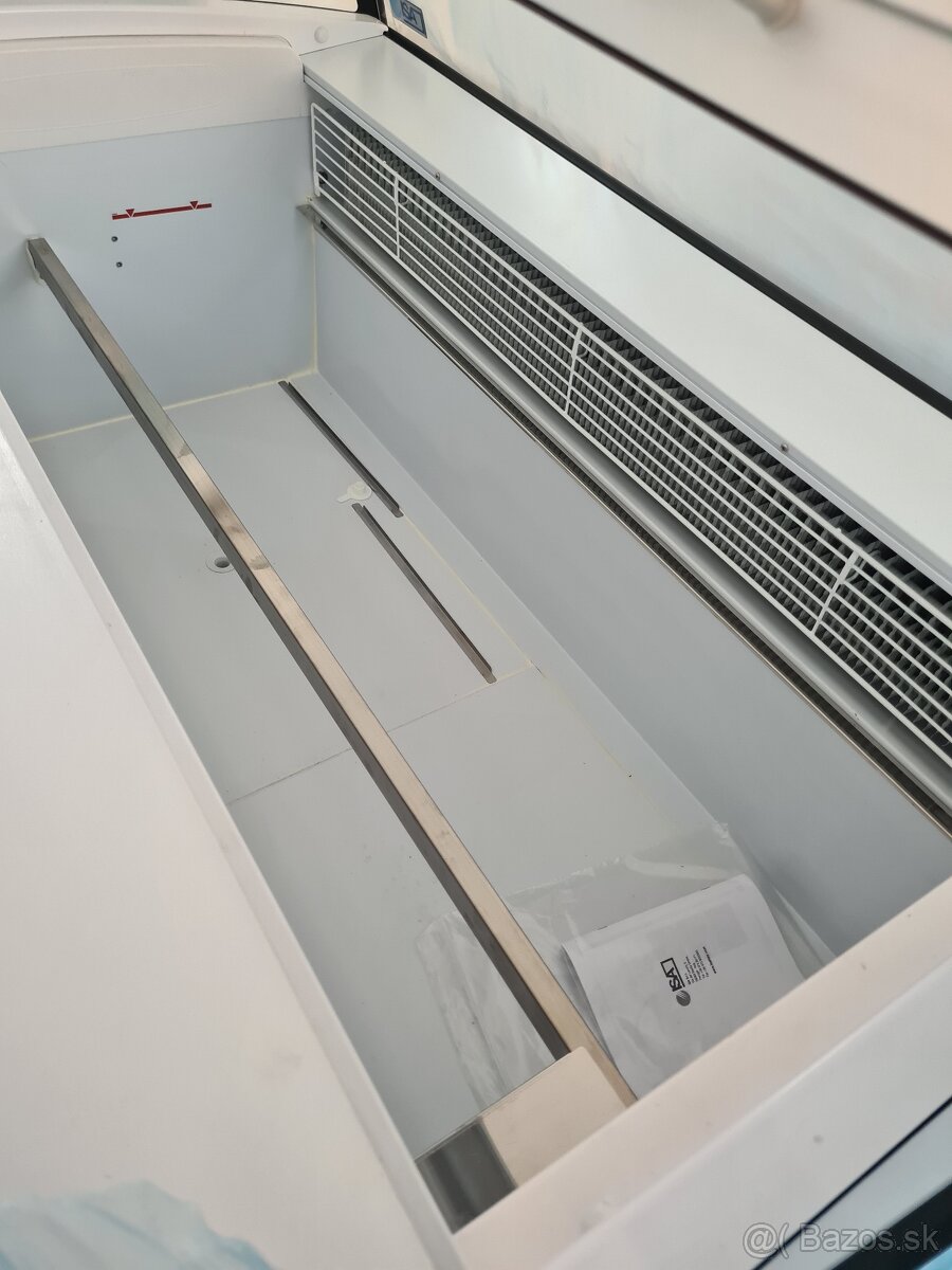 Zmrzlinový pult - 5