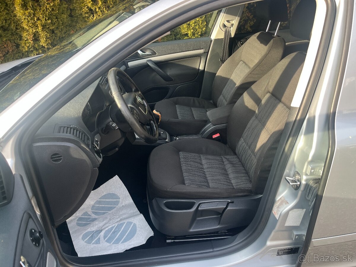 Škoda Octavia Combi 1.6 TDI CR DPF Elegance ICE+ - 5