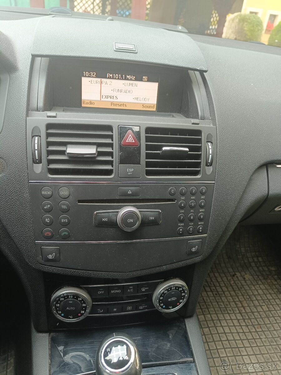 Predám Mercedes C 180 benzín w204 - 5