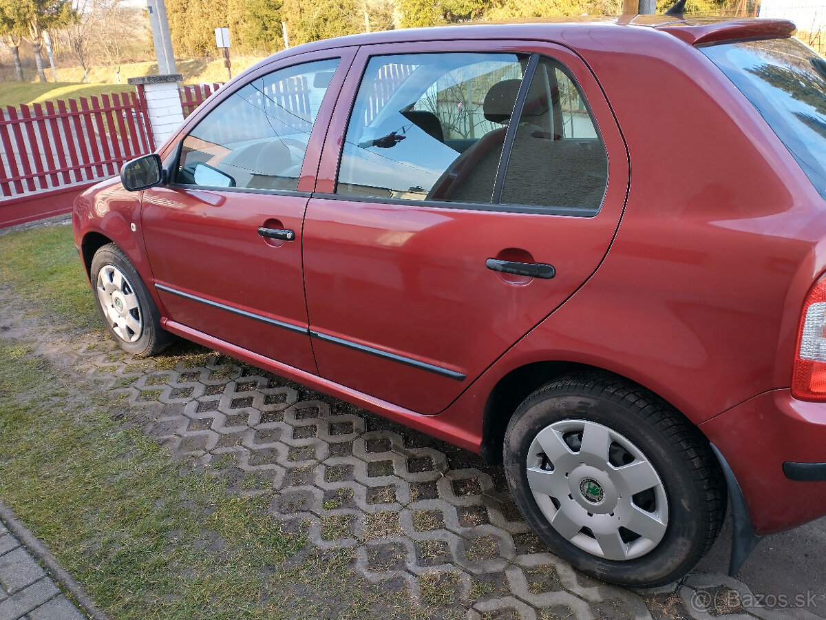 Škoda Fabia - 5