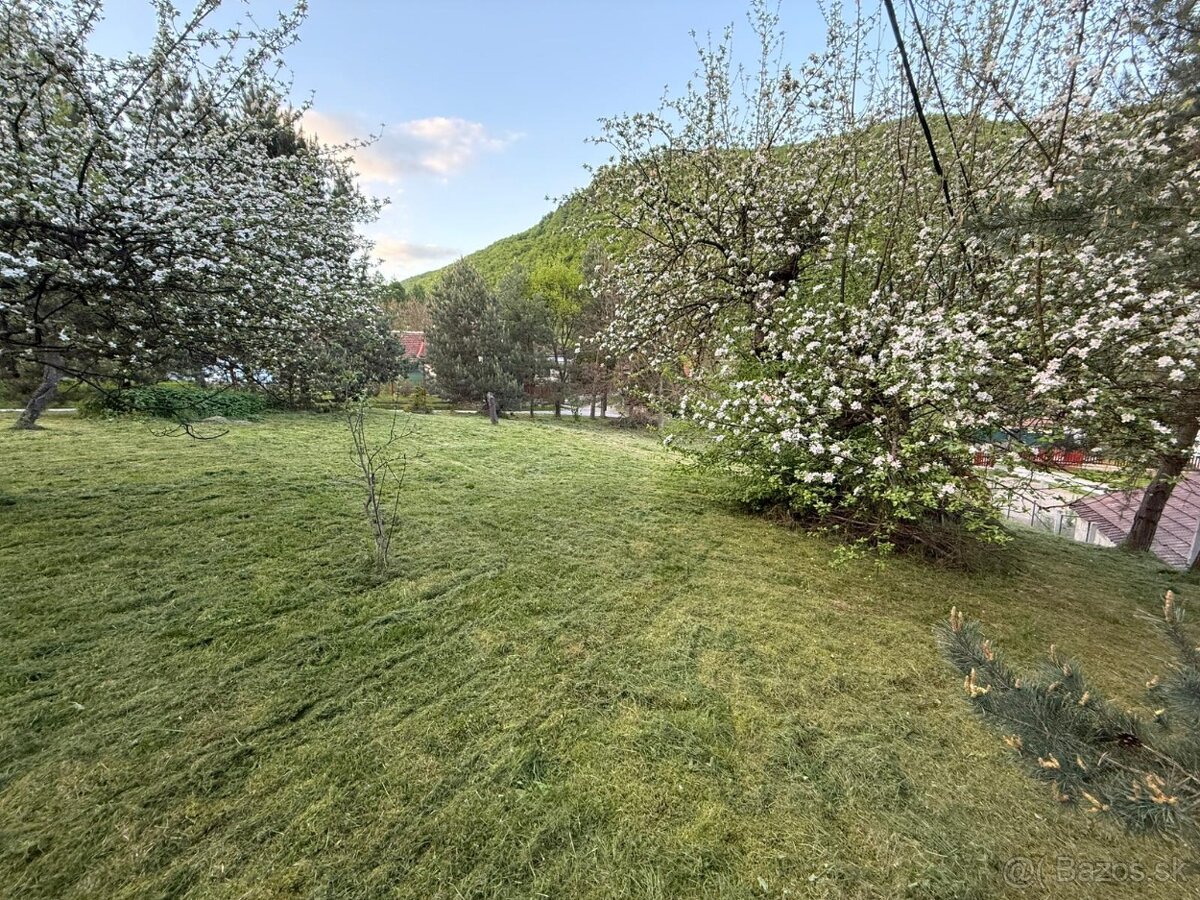 Stavebný pozemok v obci Holloháza - 5