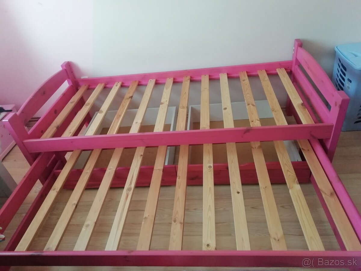 Predá detskú dievčenskú posteľ. - 5