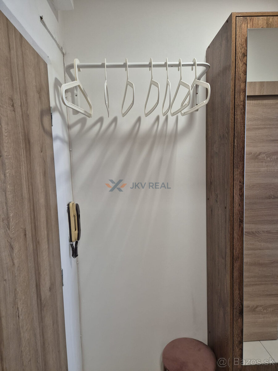 Garsónka po kompletnej rekonštrukcii – B. Smetanu, Trnava - 5