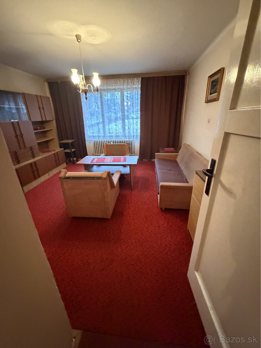 Na predaj 1-izbový byt v Snine. - 5