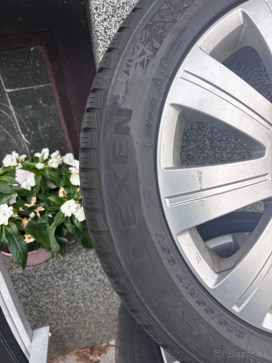 zimne pneumatiky 205 55 r17 - 5