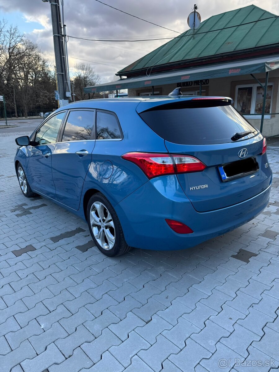 Hyundai i30 1.6 CRDI 94 KW - 5