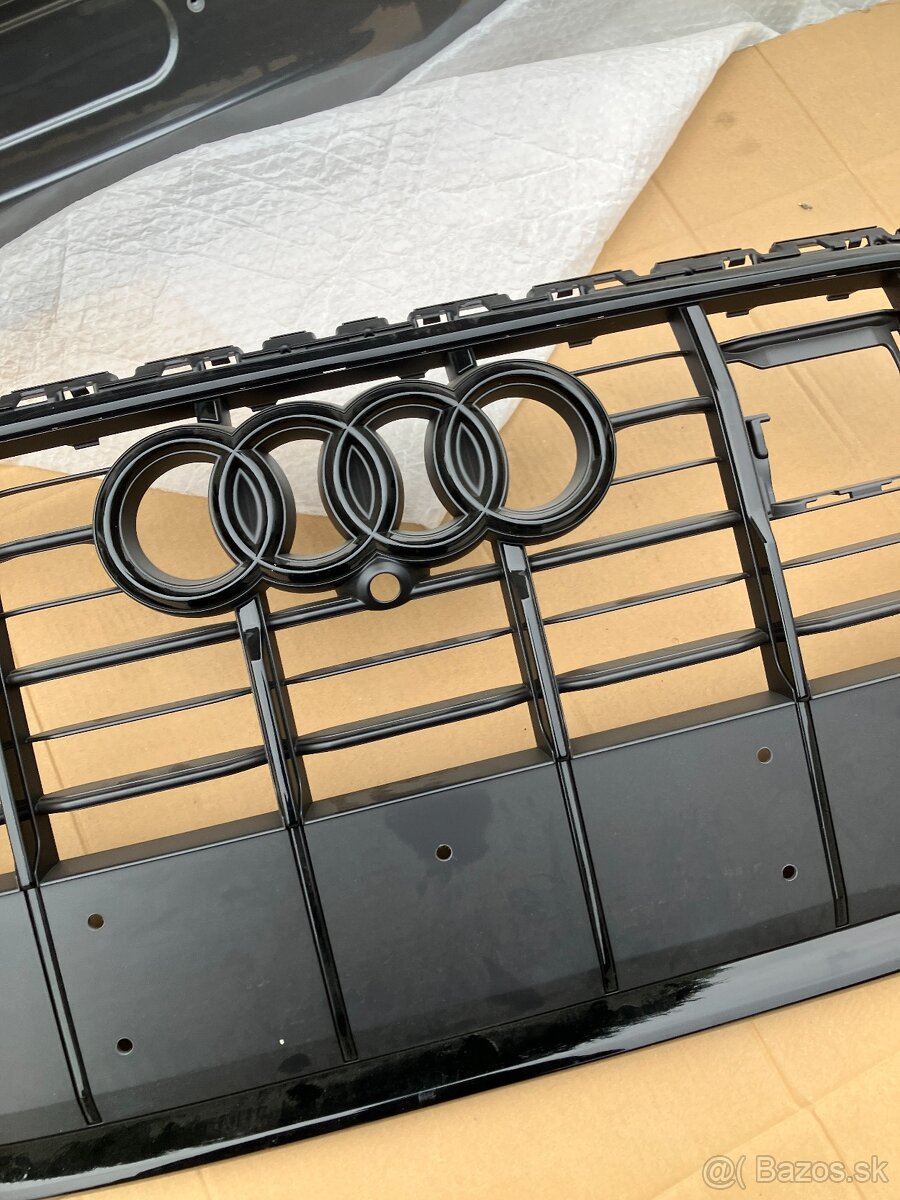 maska mrizka grill audi q7 20- cerna - 5