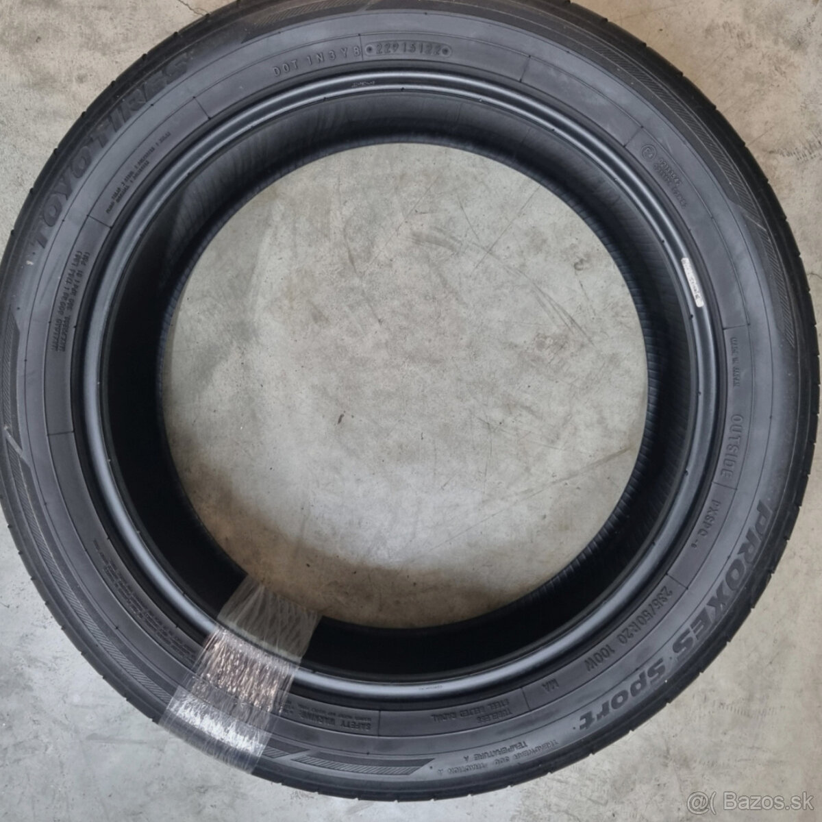 Letné pneumatiky 235/50 R20 TOYO - 5