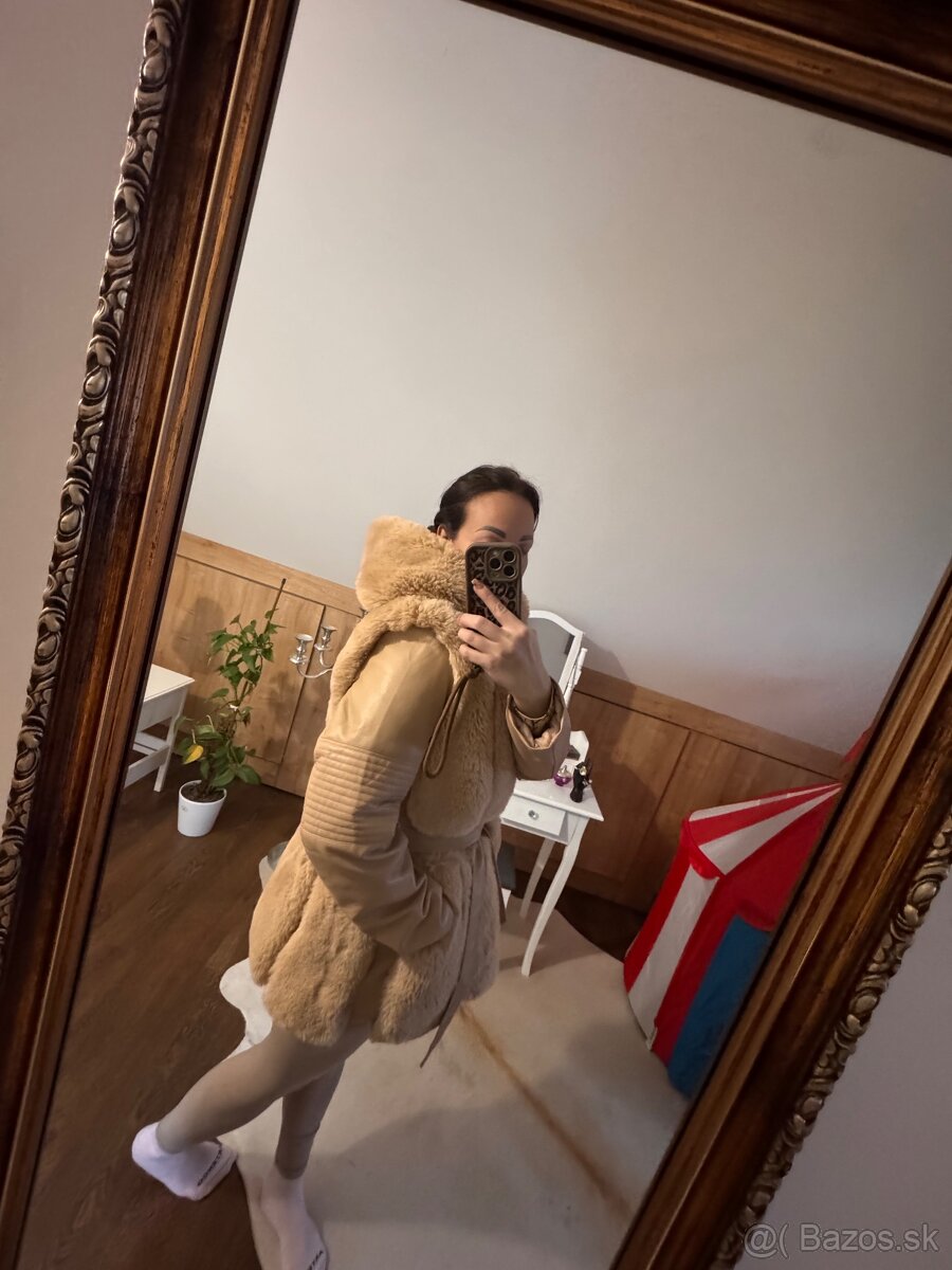 Krasny kožusok veľkosť XL - 5