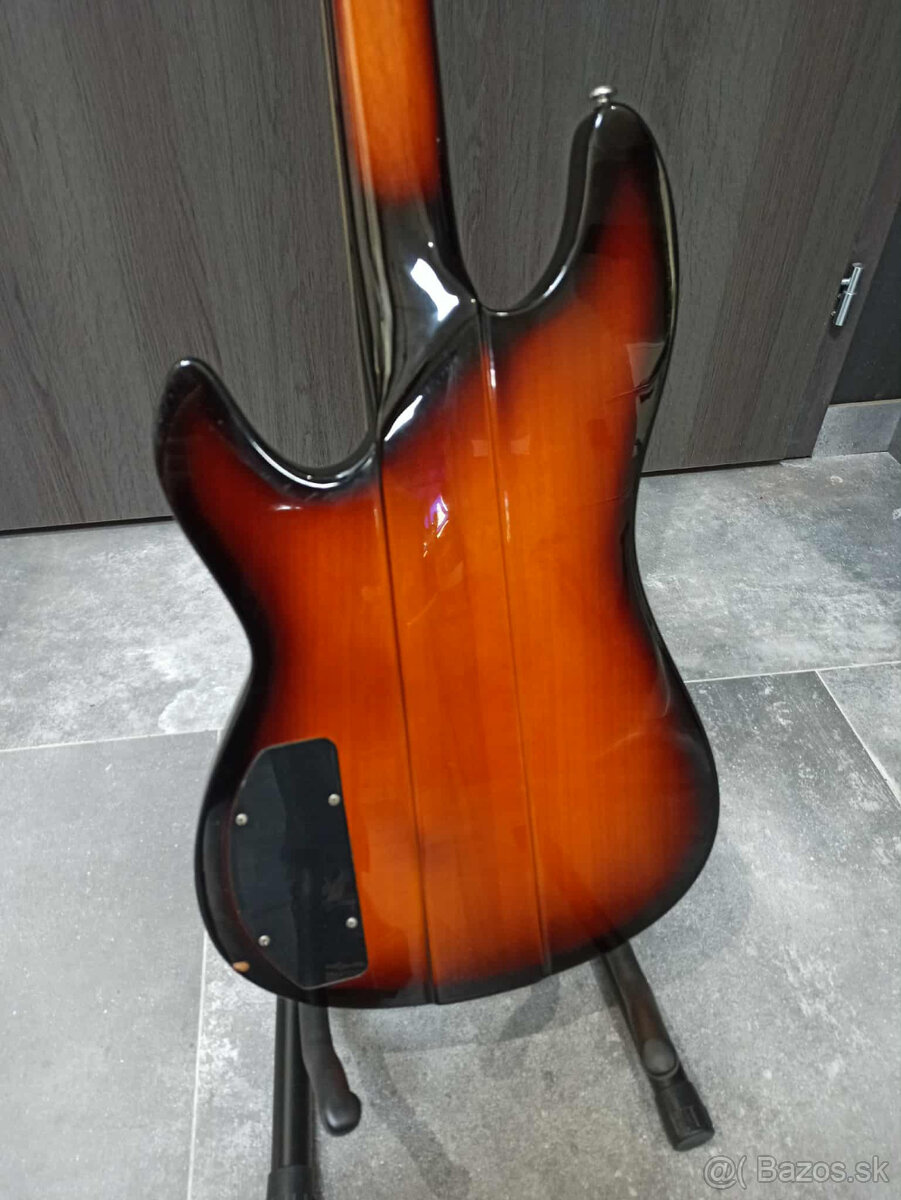 Basgitara Hagstrom Super Swede - 5