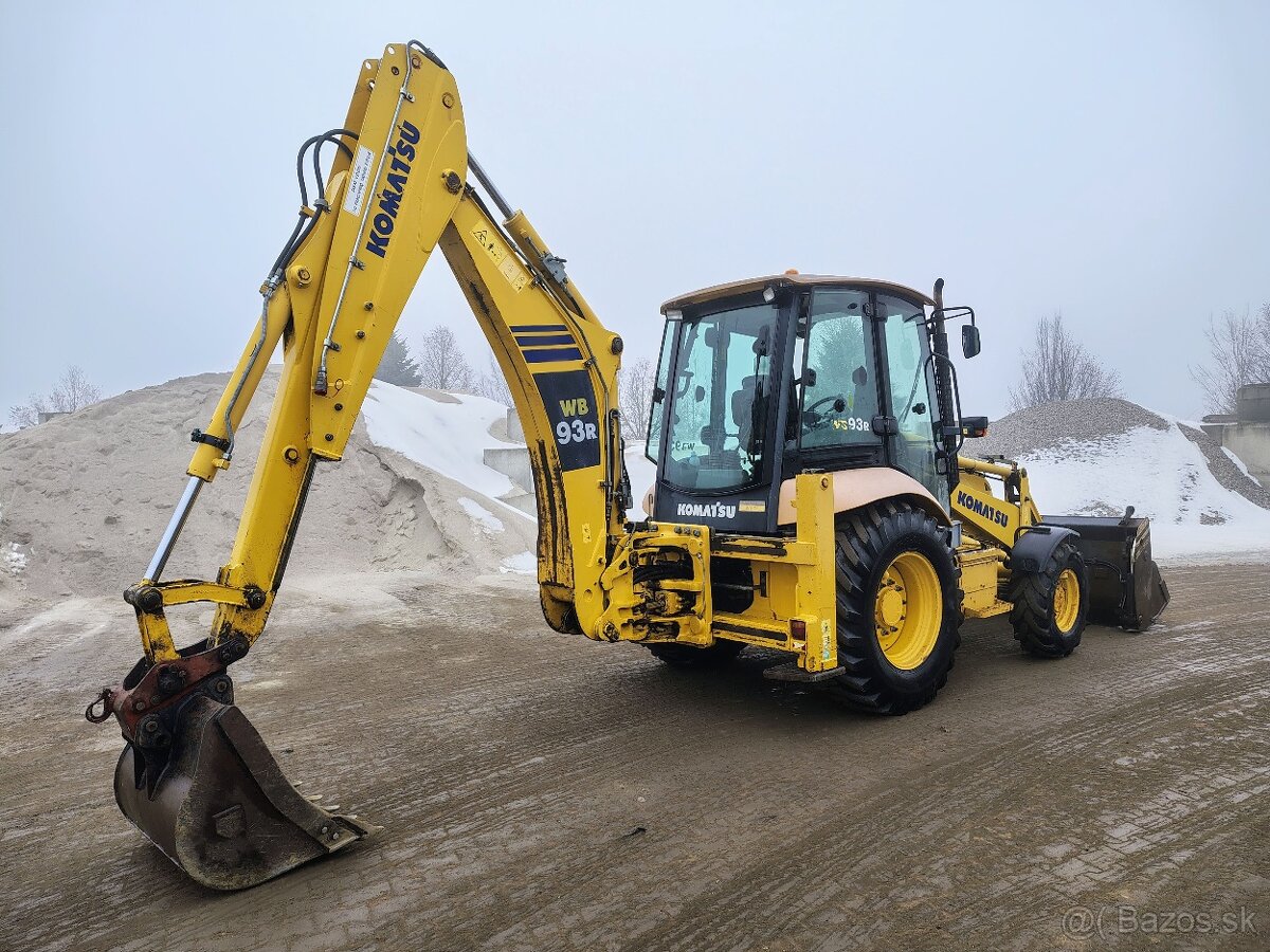 Rýpadlonakladač Komatsu WB93R - 5