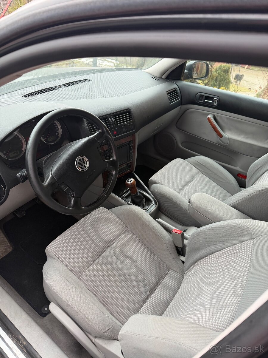 Volkswagen Bora 1.9tdi 4motion - 5