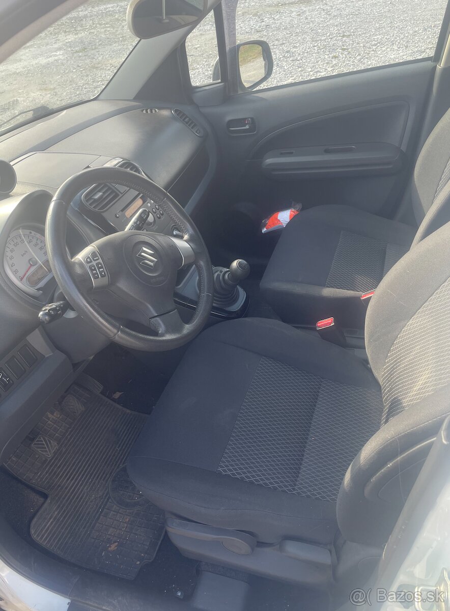 Suzuki SPLASH 68000km, klima, servisovane,LETNE+ZIMNEpneu - 5