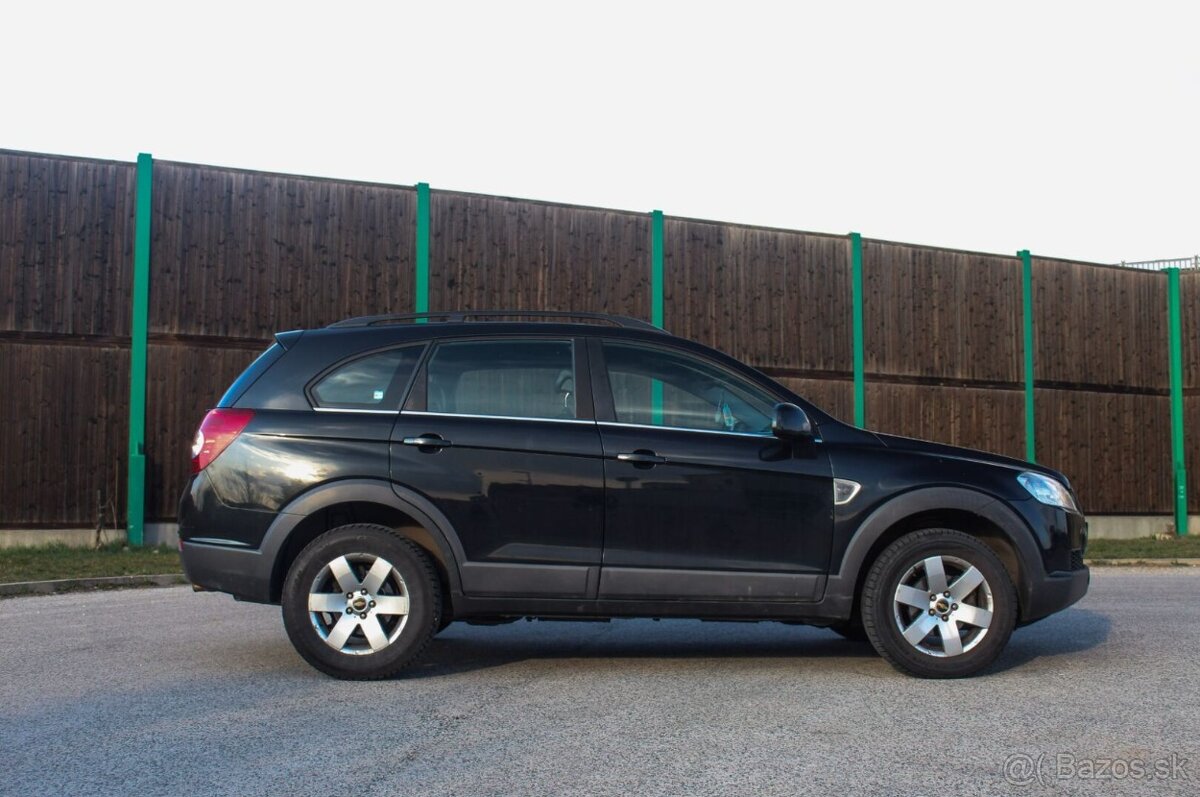 Chevrolet Captiva 2.0 VCDI LS 127k 4x4 7m - 5