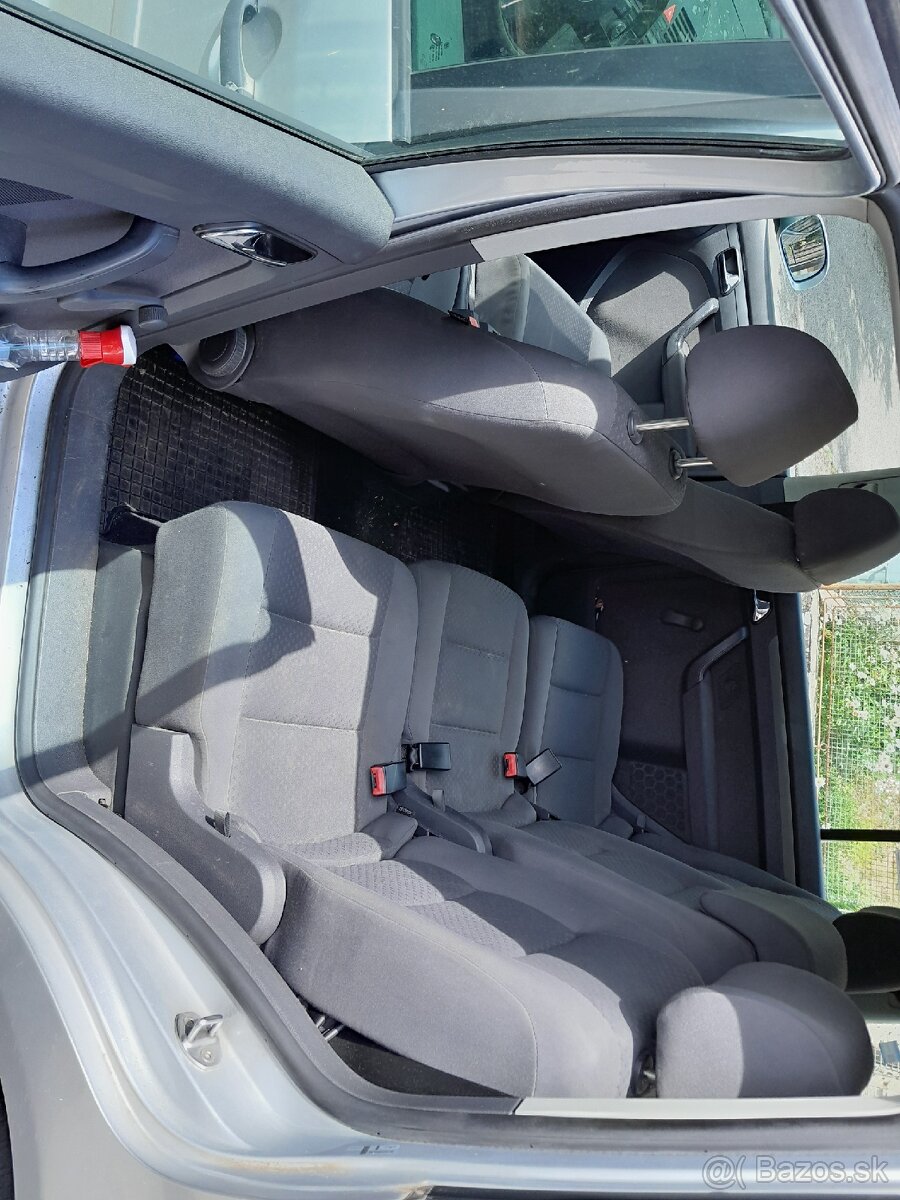 Volkswagen Touran 1.9 tdi - 5