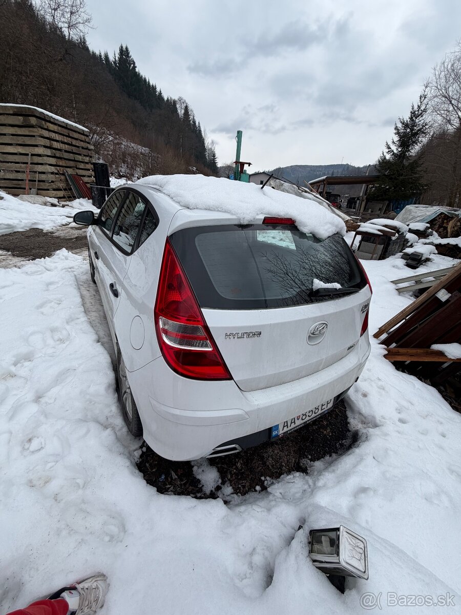Predám Hyundai I30 - 5