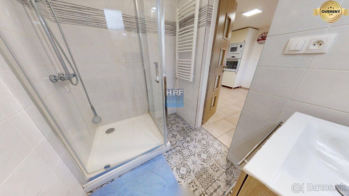 3izbový rodinný dom v obci Dubovce - 5