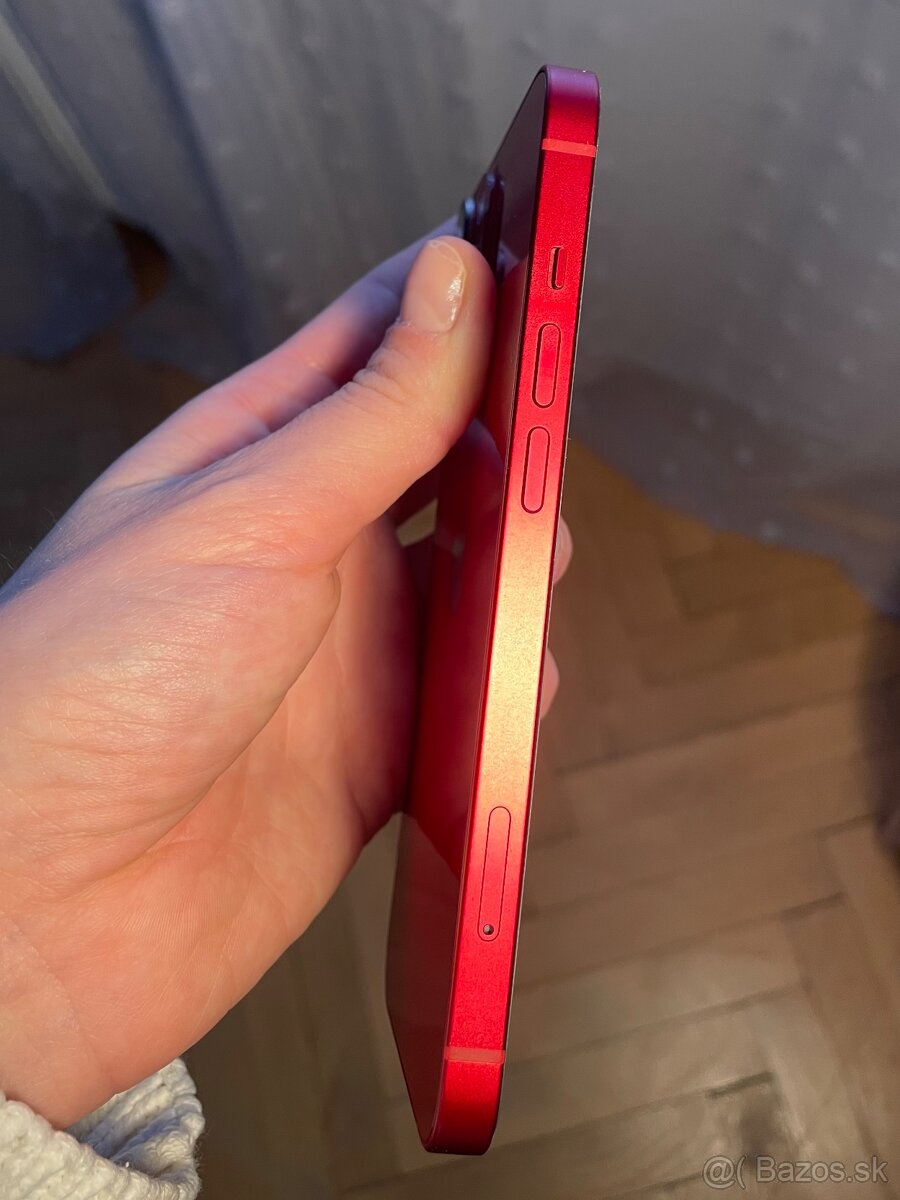 iPhone 13 red 128gb - 5