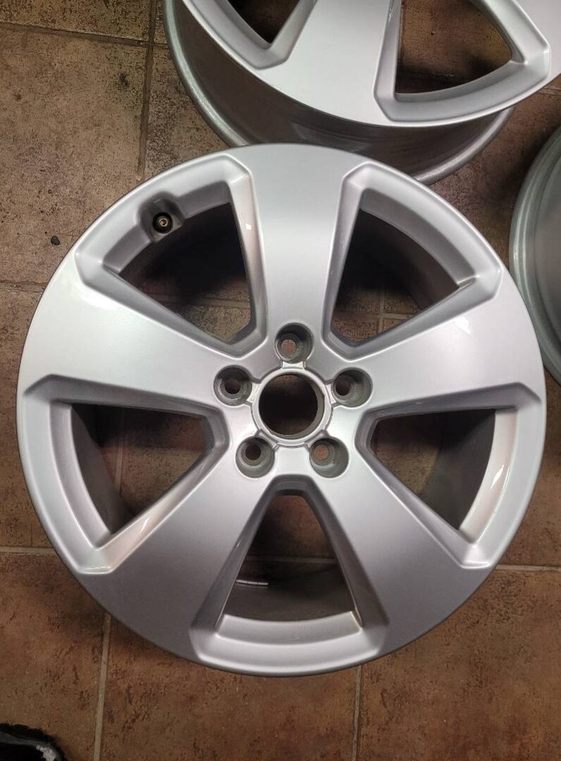 Alu disky original Audi A3 R17 - 5