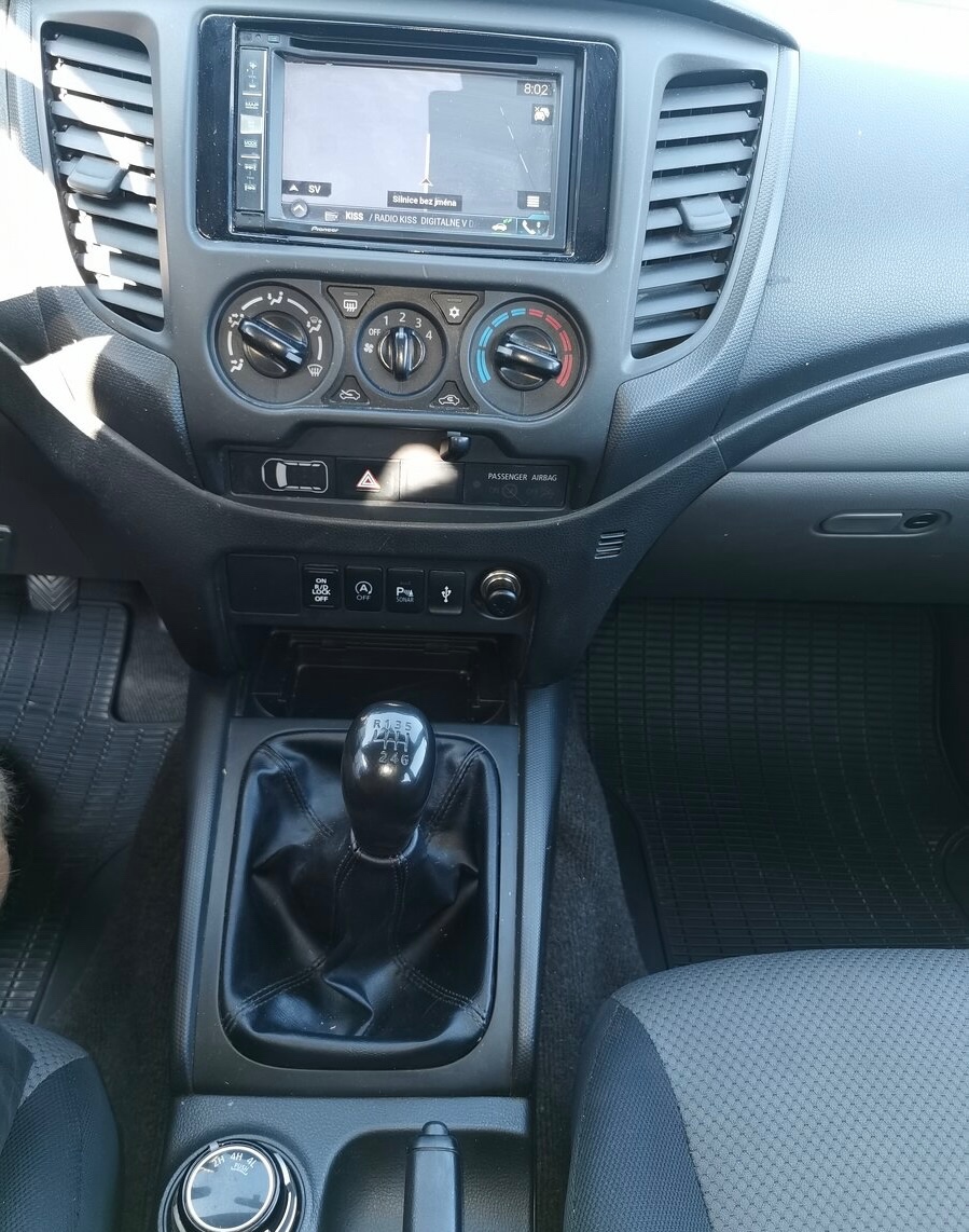 Mitsubishi L200 2.4 Di-d 113kw rok 7/2018