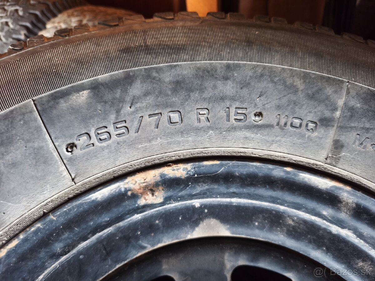 Pneu Vranik s diskamy 6x139,7