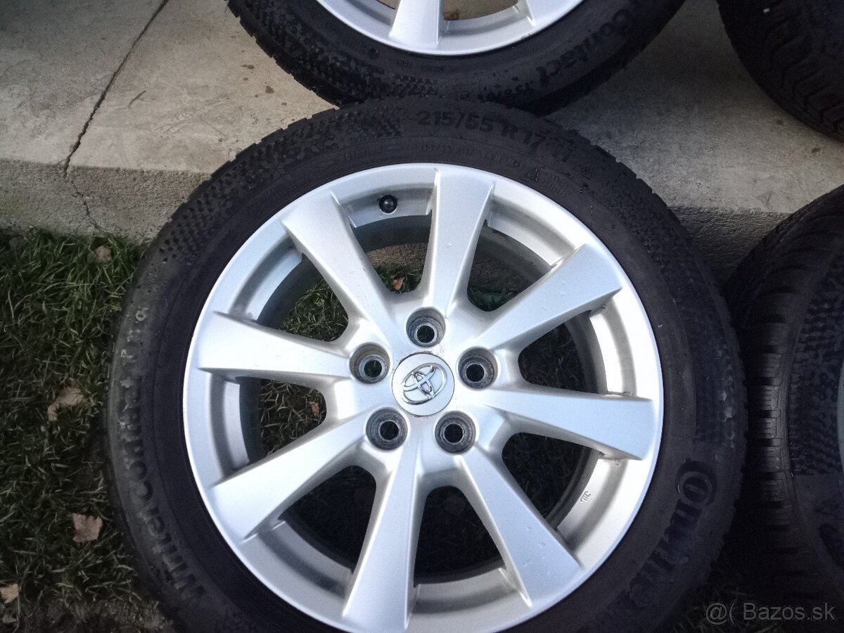 17"5x114,3 ET 45....215/55 R17 Toyota Avensis III/COMBI - 5