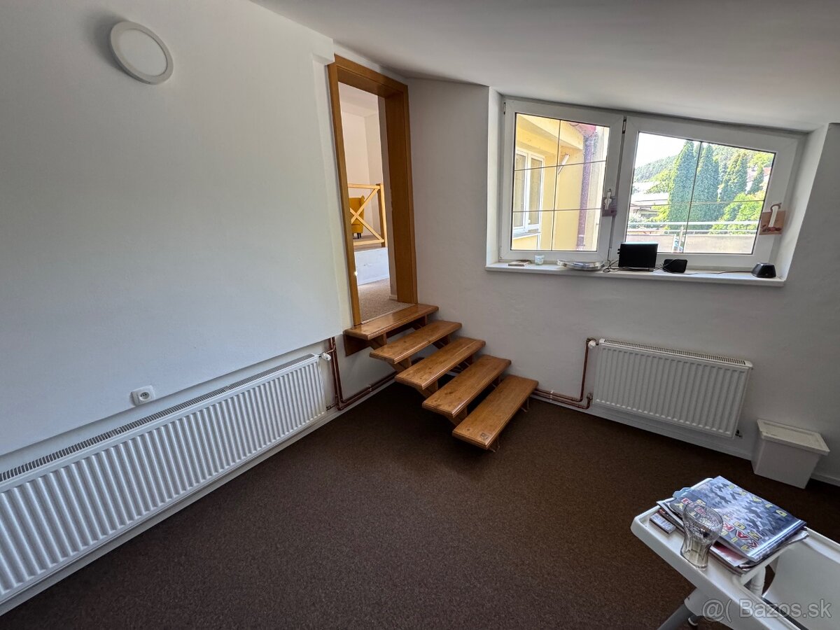 PREDAJ ATYP 4-izb. tehlového bytu - BANKA - 5