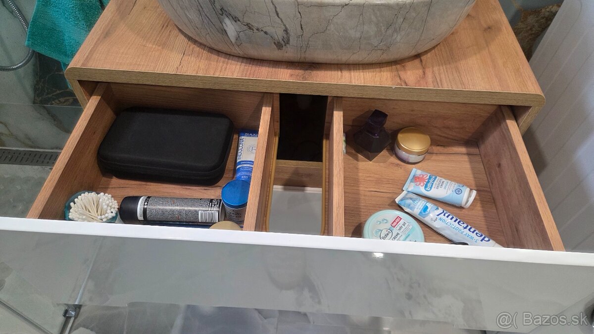 Kúpeľňová skrinka 80 - 5